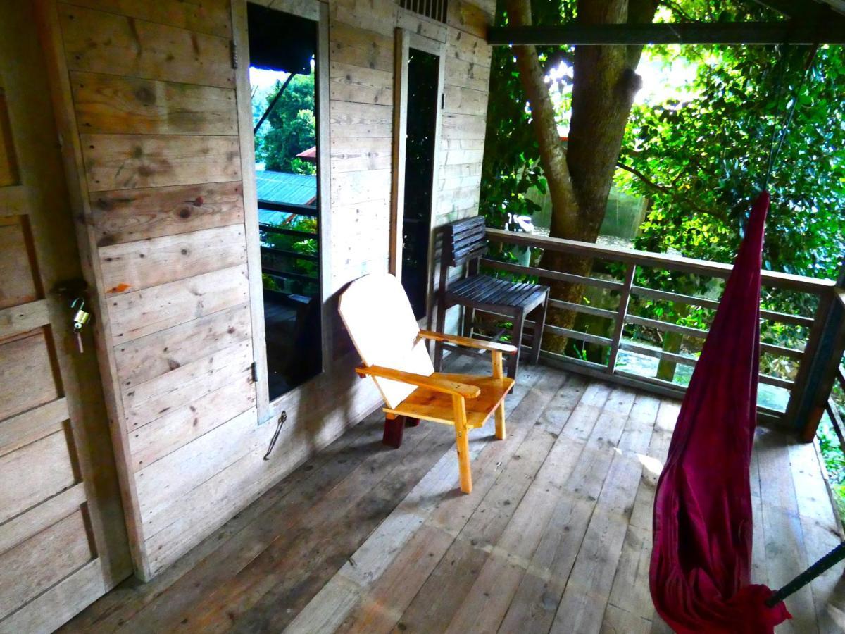 Olala Cafe & Bungalows Сабанг Екстериор снимка